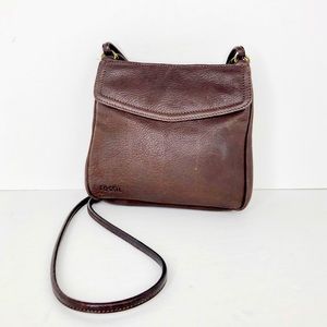 FOSSIL brown pebbled, leather Crossbody purse